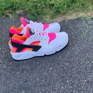 ✨FOR MEKENZIE✨ Nike Air Huarache Run